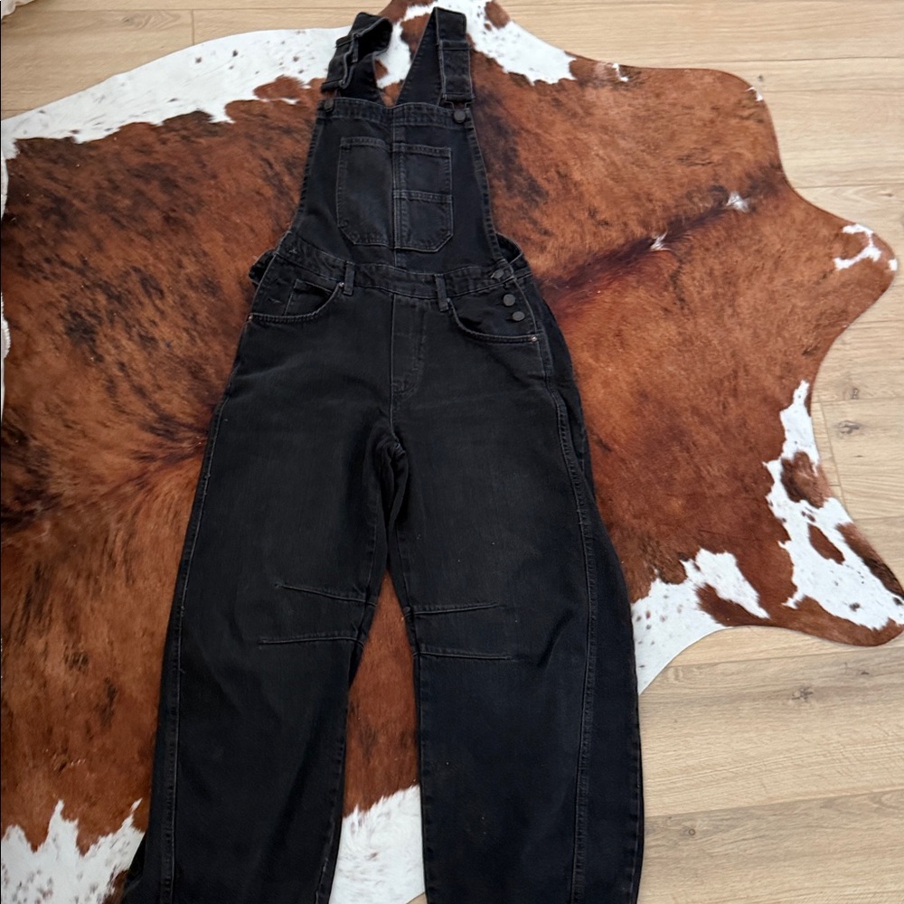 Free people good luck barrel black overalls xs